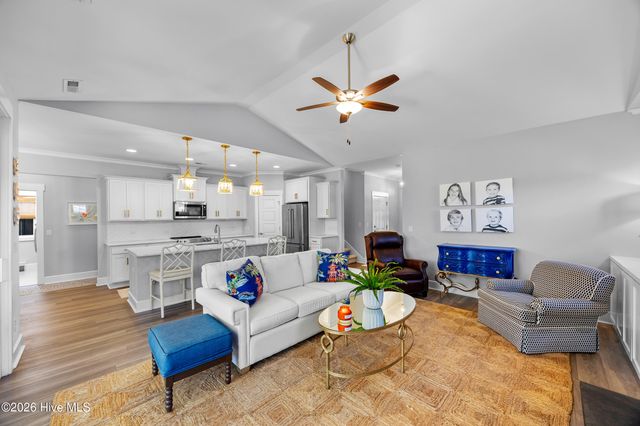 417 Beaumont Oaks Drive, Wilmington, NC 28411
