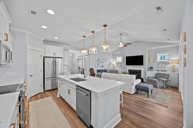 417 Beaumont Oaks Drive, Wilmington, NC 28411