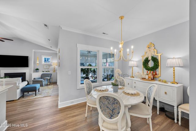 417 Beaumont Oaks Drive, Wilmington, NC 28411