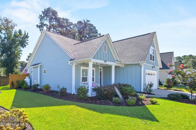 417 Beaumont Oaks Drive, Wilmington, NC 28411