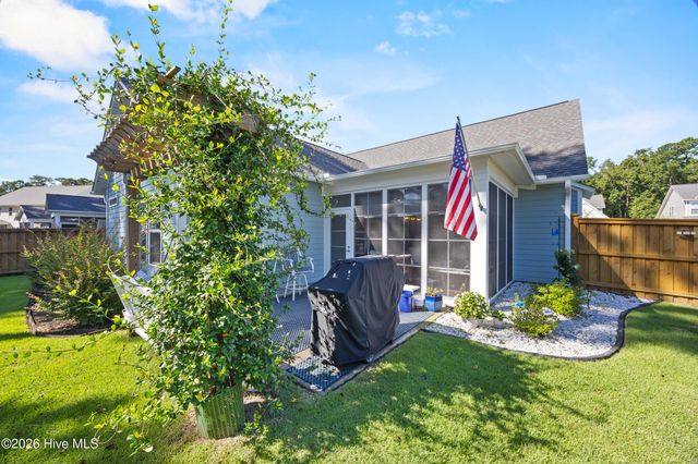 417 Beaumont Oaks Drive, Wilmington, NC 28411