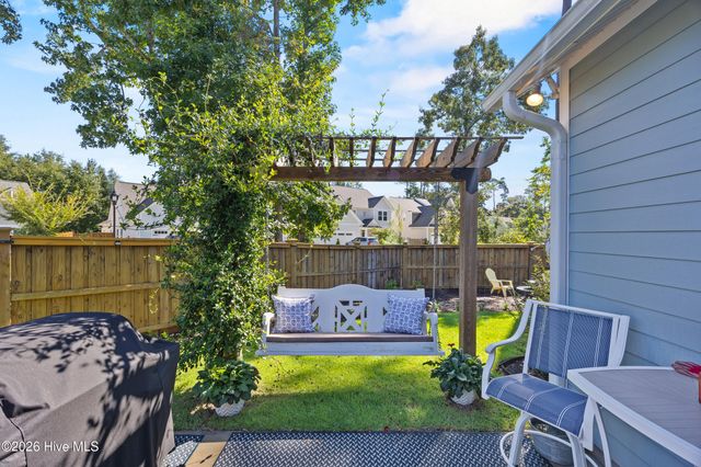 417 Beaumont Oaks Drive, Wilmington, NC 28411