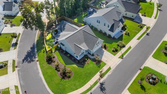 417 Beaumont Oaks Drive, Wilmington, NC 28411