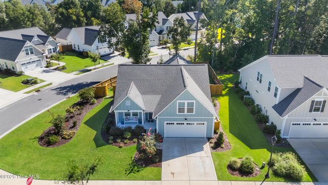 417 Beaumont Oaks Drive, Wilmington, NC 28411