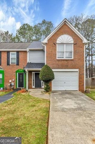 8051 Woodlake Drive, Riverdale, GA 30274