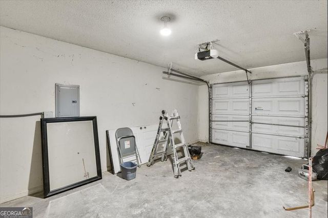 8051 Woodlake Drive, Riverdale, GA 30274