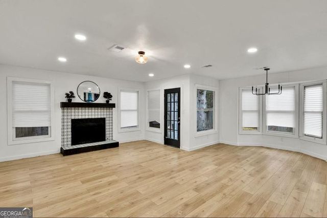 8051 Woodlake Drive, Riverdale, GA 30274