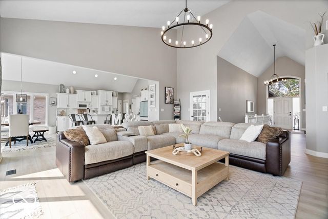 14035 Stone Key Way, Fishers, IN 46040