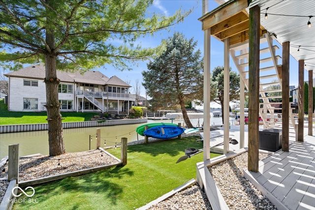 14035 Stone Key Way, Fishers, IN 46040