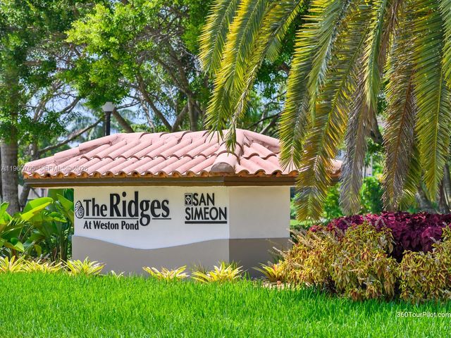 4209 Pinewood Ln, Weston, FL 33331