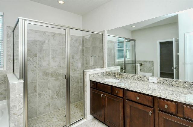 16921 HARVEST MOON WAY, Bradenton, FL 34211
