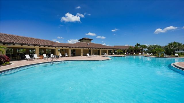 16921 HARVEST MOON WAY, Bradenton, FL 34211