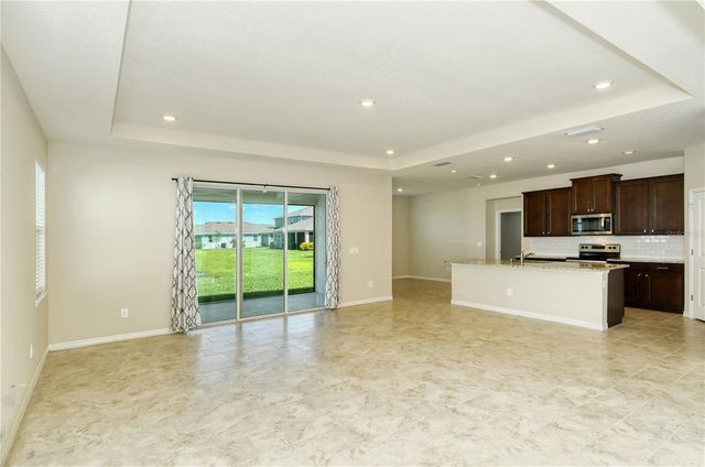 16921 HARVEST MOON WAY, Bradenton, FL 34211