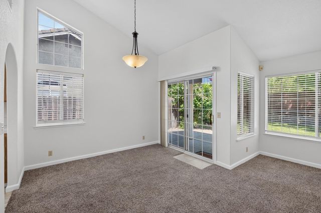 9475 Madrid Way, Elk Grove, CA 95758