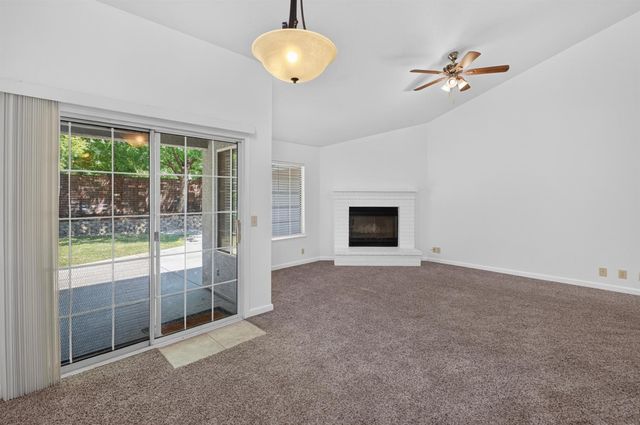 9475 Madrid Way, Elk Grove, CA 95758