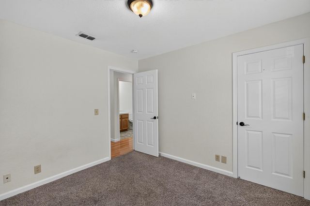 9475 Madrid Way, Elk Grove, CA 95758