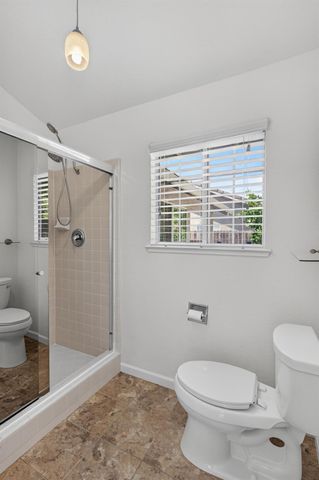 9475 Madrid Way, Elk Grove, CA 95758