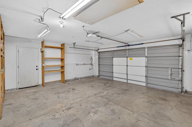 9475 Madrid Way, Elk Grove, CA 95758