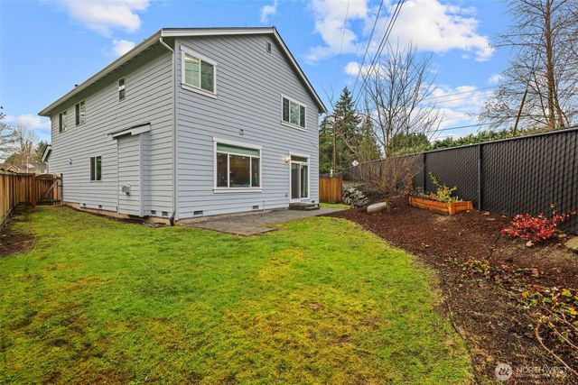 2817 208th Place SW, Lynnwood, WA 98036