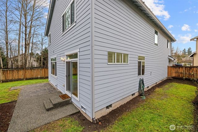 2817 208th Place SW, Lynnwood, WA 98036