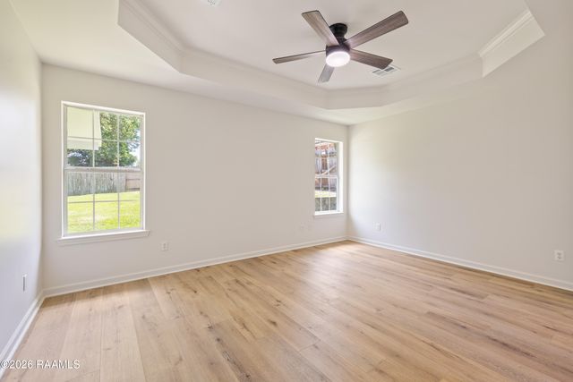 707 Burlington Circle, Broussard, LA 70518