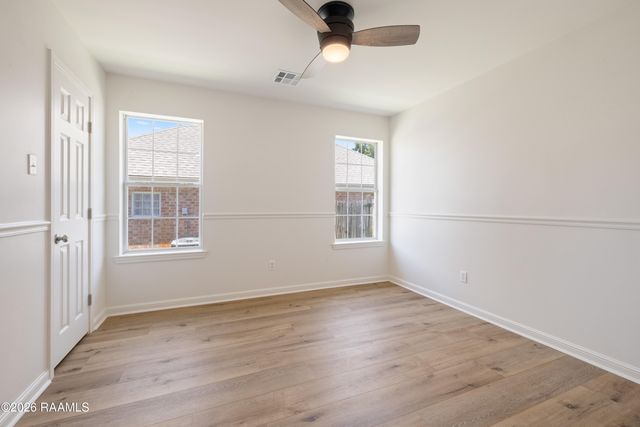 707 Burlington Circle, Broussard, LA 70518