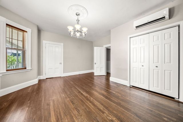 74 Trull St B, Somerville, MA 02145