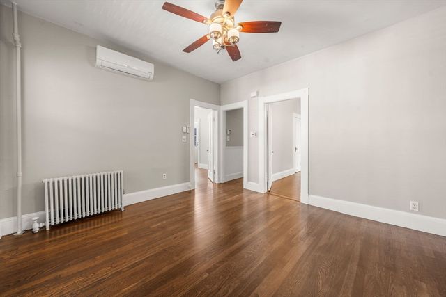74 Trull St B, Somerville, MA 02145