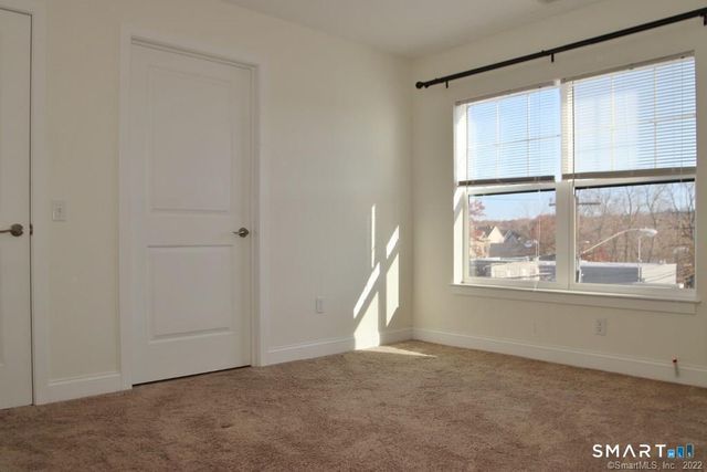 947 Hope Street 203, Stamford, CT 06907