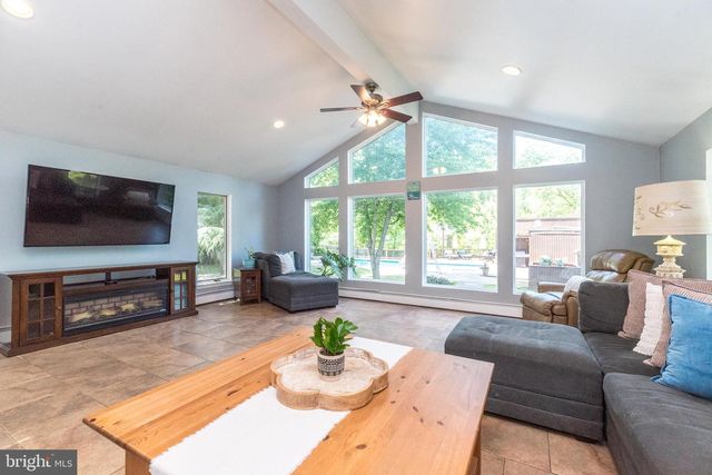 117 HEARTWOOD DR, Lansdale, PA 19446