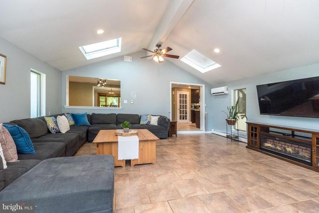 117 HEARTWOOD DR, Lansdale, PA 19446