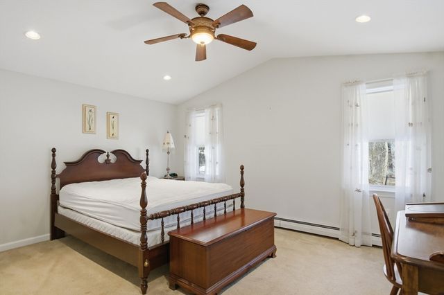 14 Manning Street, Wilmington, MA 01887