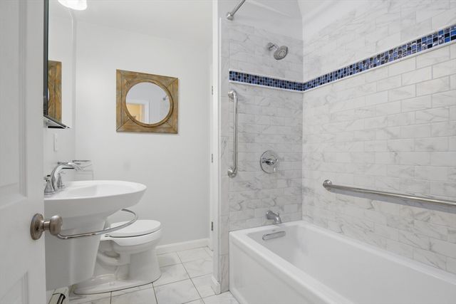 14 Manning Street, Wilmington, MA 01887