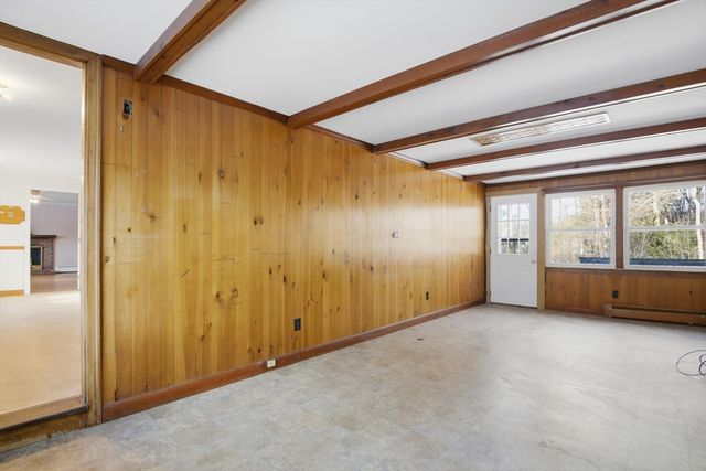 14 Manning Street, Wilmington, MA 01887