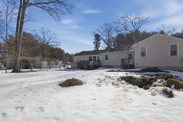 14 Manning Street, Wilmington, MA 01887