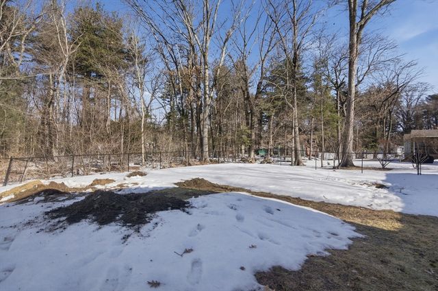 14 Manning Street, Wilmington, MA 01887