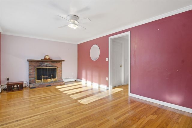 14 Manning Street, Wilmington, MA 01887