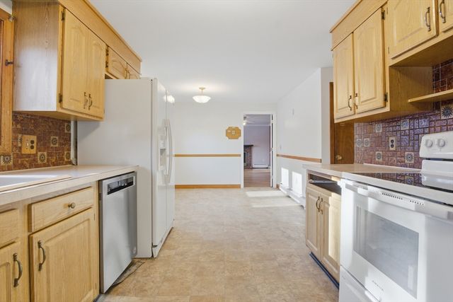 14 Manning Street, Wilmington, MA 01887