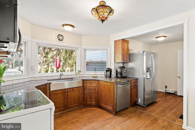 103 N HIGHLAND AVE, Bala Cynwyd, PA 19004