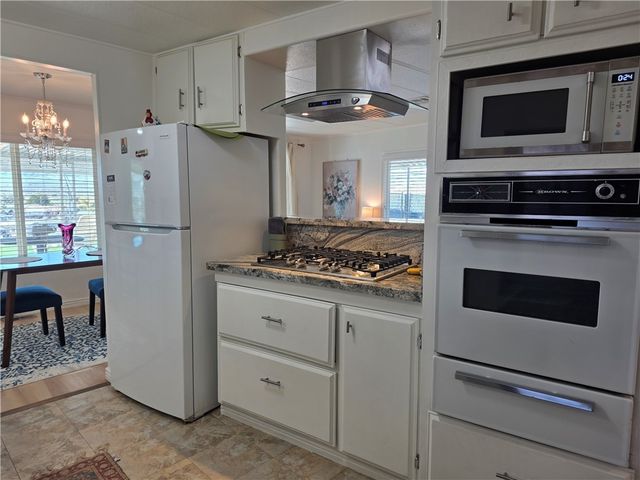 2271 W Riverview Circle, Bullhead City, AZ 86442