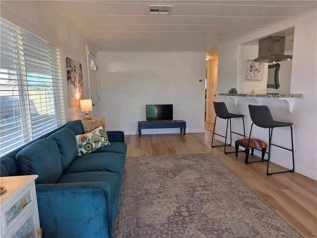 2271 W Riverview Circle, Bullhead City, AZ 86442