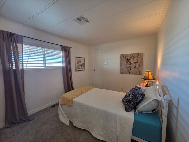 2271 W Riverview Circle, Bullhead City, AZ 86442