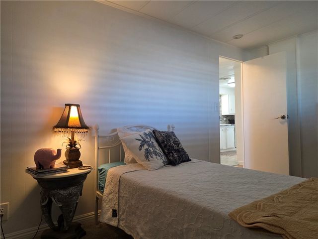 2271 W Riverview Circle, Bullhead City, AZ 86442