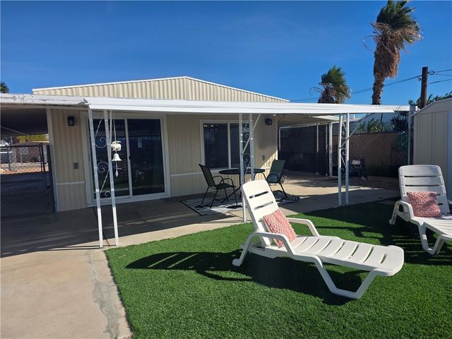 2271 W Riverview Circle, Bullhead City, AZ 86442