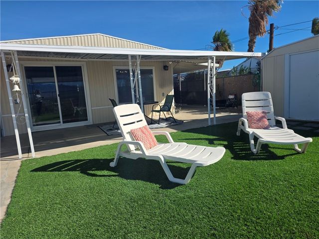 2271 W Riverview Circle, Bullhead City, AZ 86442