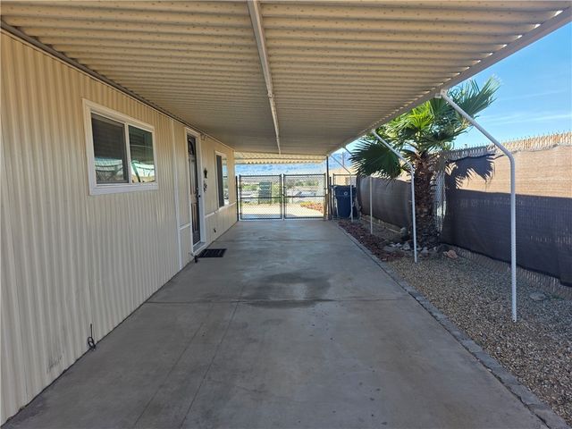 2271 W Riverview Circle, Bullhead City, AZ 86442