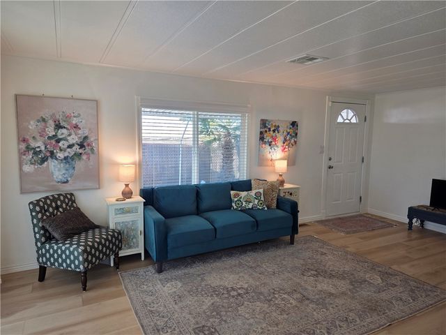 2271 W Riverview Circle, Bullhead City, AZ 86442