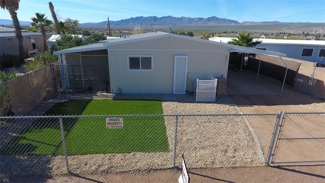 2271 W Riverview Circle, Bullhead City, AZ 86442