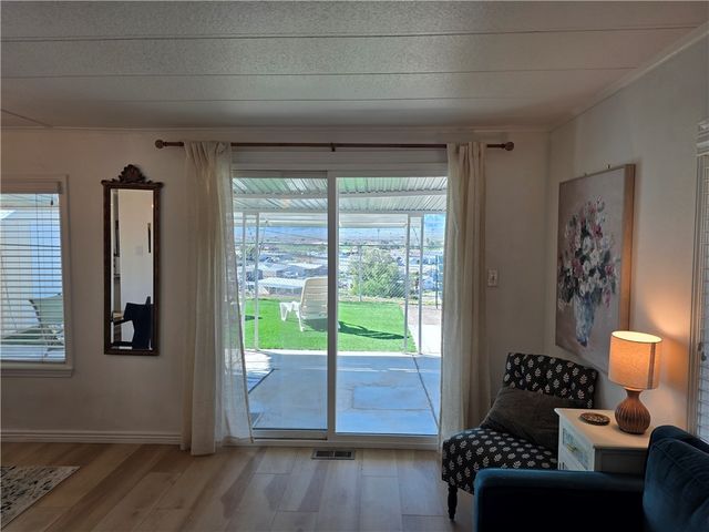 2271 W Riverview Circle, Bullhead City, AZ 86442