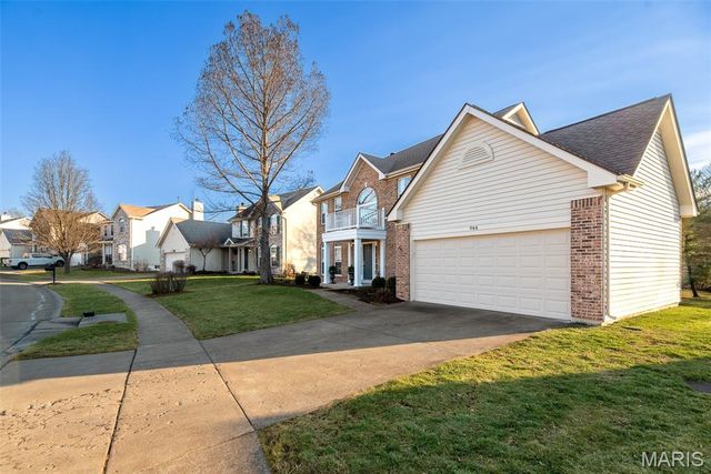 944 Emerald Oaks Court, Eureka, MO 63025